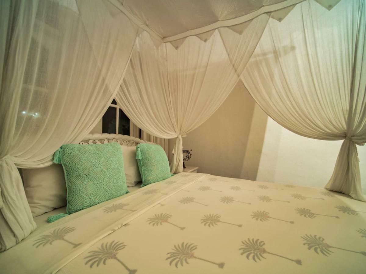 Villa White Stars Seminyak Exterior foto